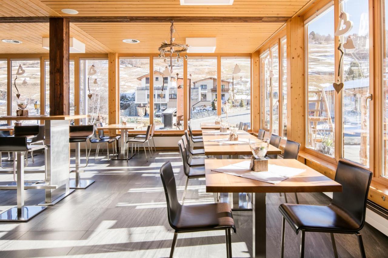 Hotel-Restaurant Ronalp Bürchen Eksteriør bilde